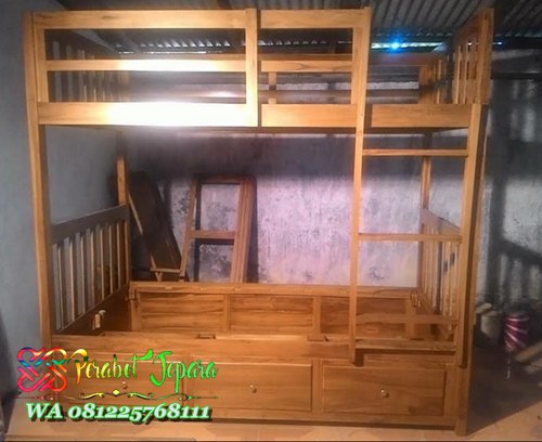 Tempat tidur tingkat kayu jati jepara